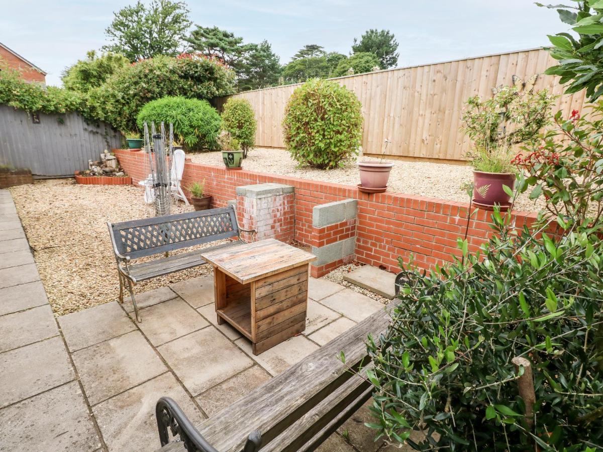 23 Charles Thomas Avenue Βίλα Pembroke Dock Εξωτερικό φωτογραφία